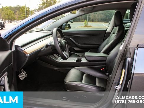 Used 2021 Tesla Model 3 Performance image 17