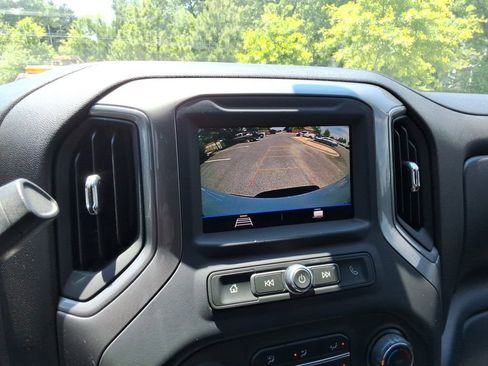 Certified 2021 Chevrolet Silverado 1500 Custom Trail Boss w/ LPO, Dark Essentials Package AWD/4WD image 33