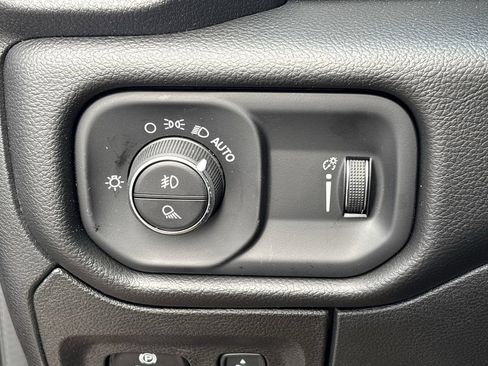 New 2026 RAM 1500 Lone Star RWD image 19