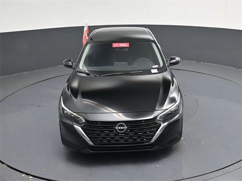 Used 2025 Nissan Sentra S image 46