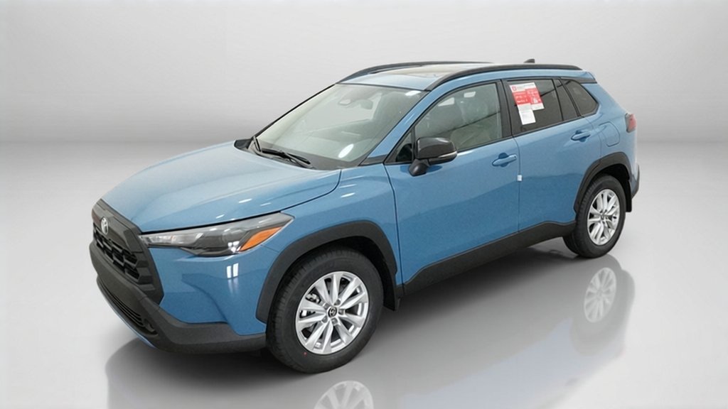 New 2026 Toyota Corolla Cross LE w/ Moonroof Package FWD image 1