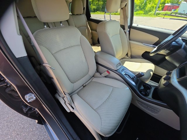 Used 2016 Dodge Journey SE w/ Comfort/Convenience Group AWD/4WD image 24