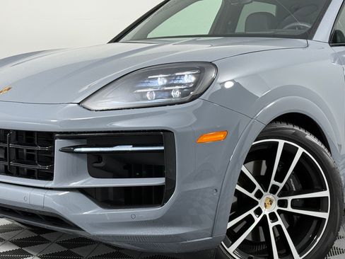 New 2026 Porsche Cayenne image 11