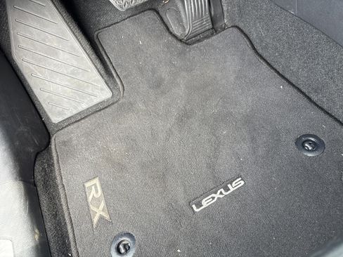 Used 2023 Lexus RX 350 Premium w/ Cold Area Package AWD/4WD image 17