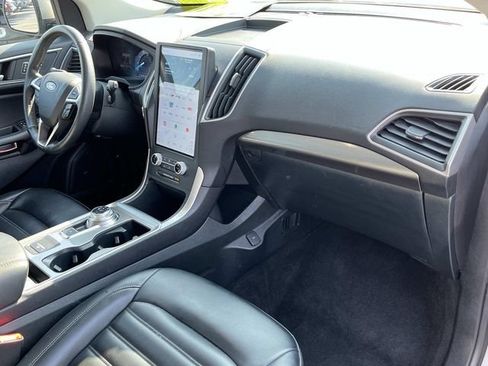Used 2024 Ford Edge SEL AWD/4WD image 23