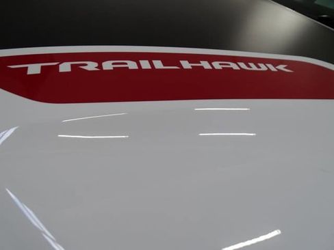 Certified 2022 Jeep Grand Cherokee Trailhawk w/ ADV Protech Group II image 26