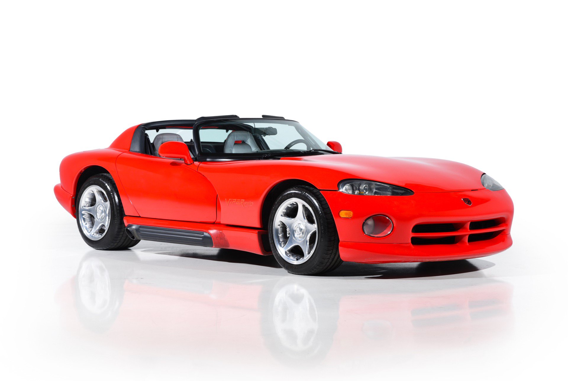Used 1994 Dodge Viper RT/10 RWD image 1