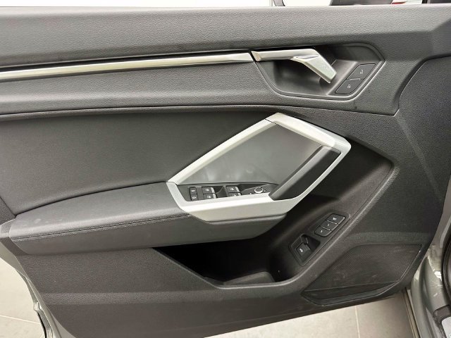 Certified 2024 Audi Q3 2.0T Premium AWD/4WD image 16