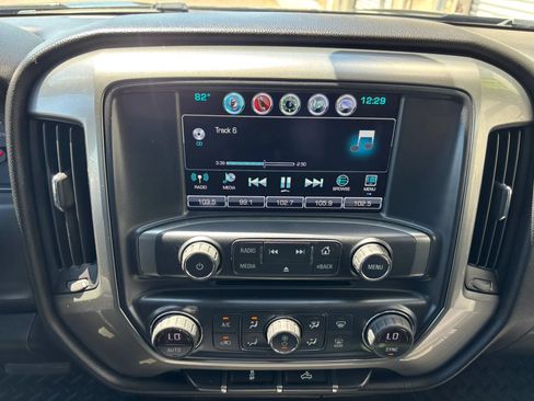 Used 2017 Chevrolet Silverado 1500 LT w/ LT Eassist Package RWD image 21