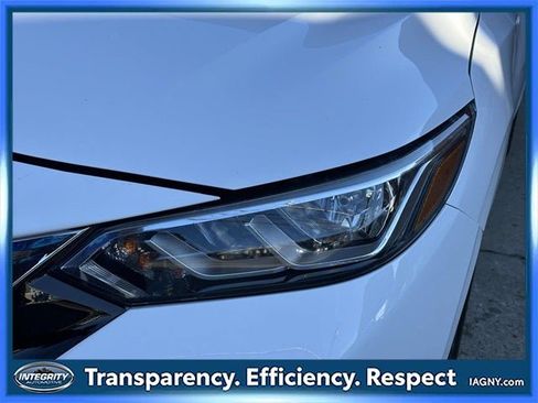 Certified 2023 Nissan Sentra SV image 10