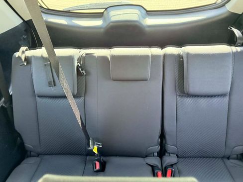 Used 2019 Toyota Highlander LE FWD image 20