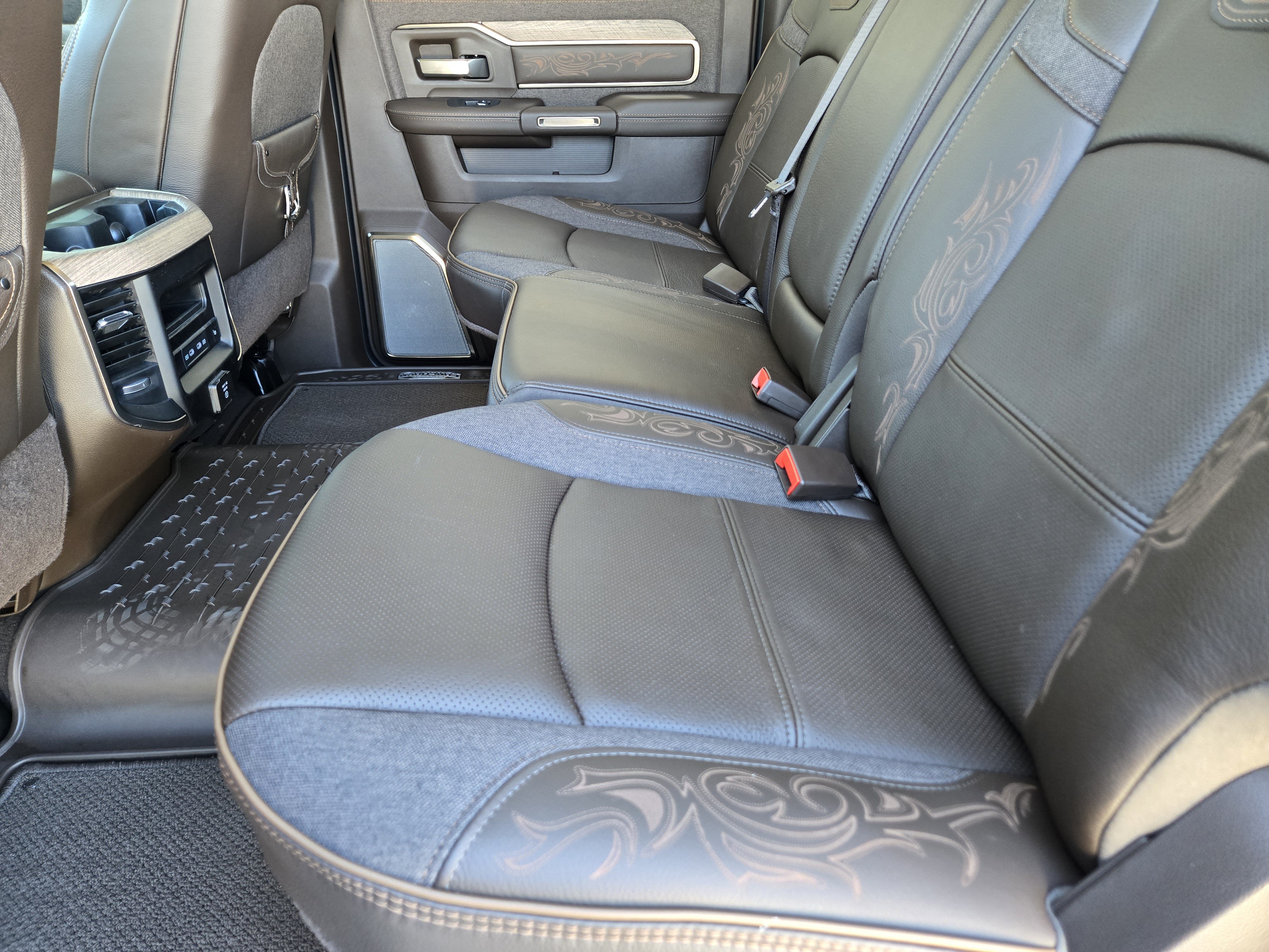 New 2027 RAM 3500 Longhorn AWD/4WD image 22