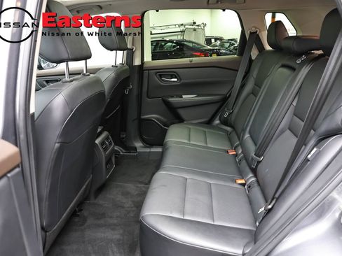 Used 2023 Nissan Rogue SV w/ SV Premium B Package AWD/4WD image 21