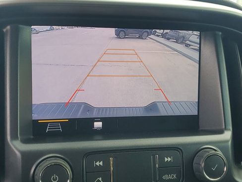 Used 2022 Chevrolet Colorado ZR2 AWD/4WD image 28