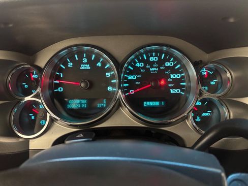 Used 2012 Chevrolet Silverado 2500 LT w/ Interior Plus Package image 26