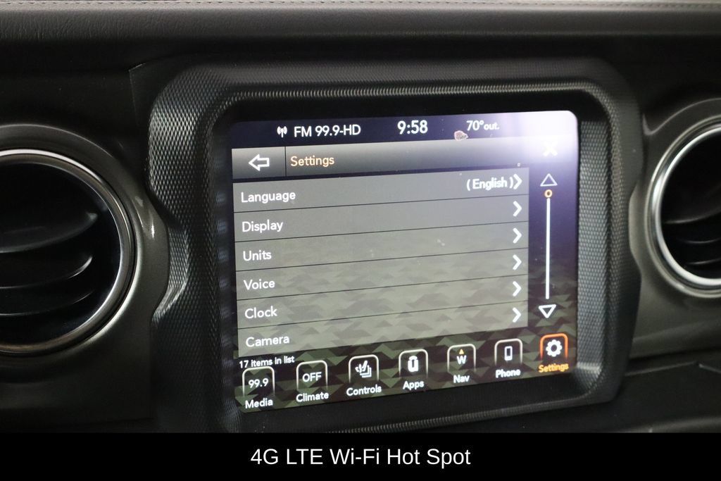 Used 2021 Jeep Wrangler Unlimited Sahara AWD/4WD image 34