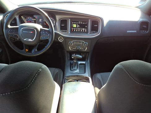 Used 2022 Dodge Charger SXT w/ Blacktop Package image 24