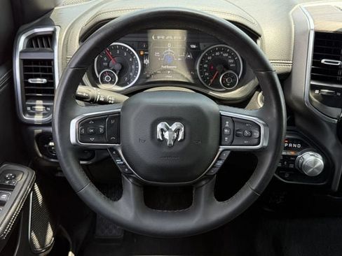 Used 2025 RAM 1500 Laramie AWD/4WD image 13