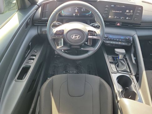 New 2026 Hyundai Elantra SEL Sport image 23