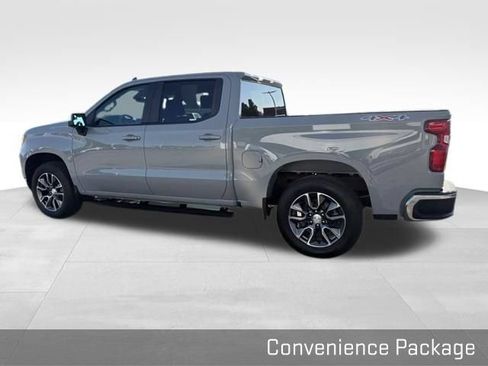 Used 2024 Chevrolet Silverado 1500 LT AWD/4WD image 9