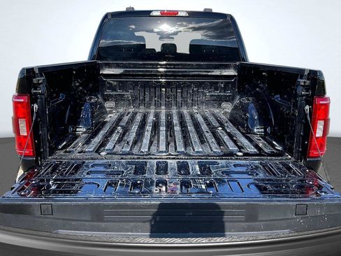Used 2022 Ford F150 XLT w/ Equipment Group 302A High AWD/4WD image 6