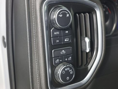 Used 2019 Chevrolet Silverado 1500 LT AWD/4WD image 15