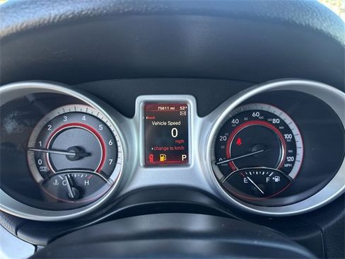 Used 2020 Dodge Journey SE w/ Blacktop Package image 19
