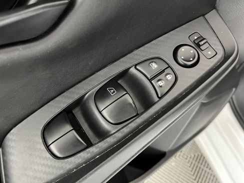 Used 2024 Nissan Sentra S image 10