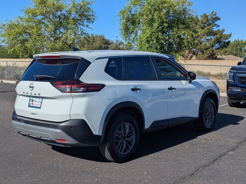 Certified 2023 Nissan Rogue S image 6