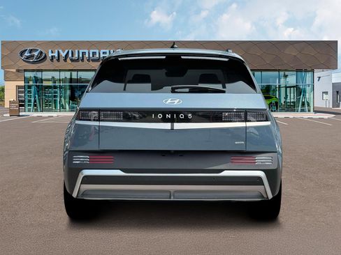 New 2025 Hyundai Ioniq 5 SEL image 6