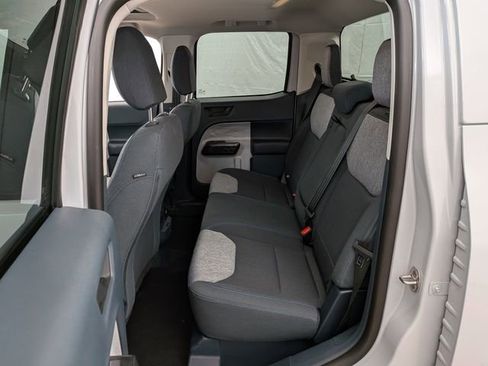 Used 2025 Ford Maverick XLT w/ Equipment Group 301A image 19