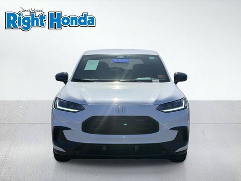 Certified 2024 Honda HR-V Sport image 11