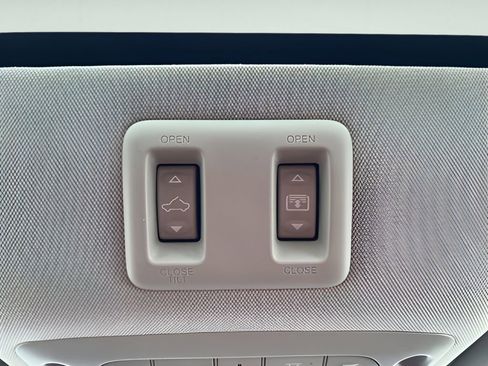 Used 2024 Nissan Murano SL image 31