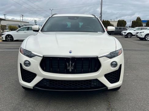 Used 2019 Maserati Levante S GranSport image 6