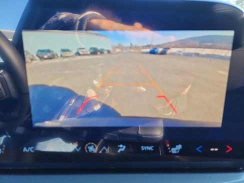 New 2026 Chevrolet Traverse LT w/ Sun and Wheel Package image 19