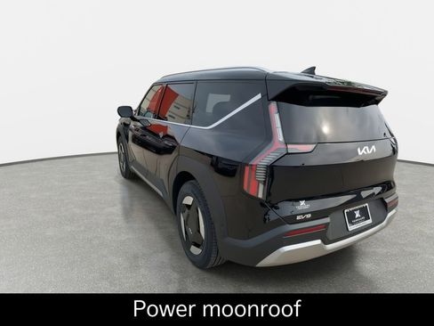 New 2026 Kia EV9 Wind AWD/4WD image 7