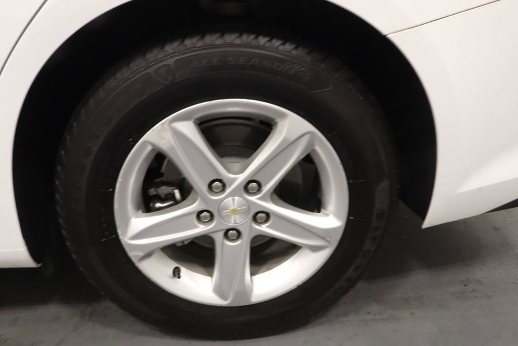 Used 2023 Chevrolet Malibu LS FWD image 24