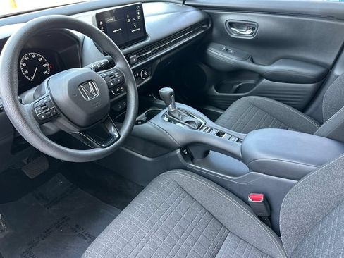 Certified 2026 Honda HR-V LX image 10
