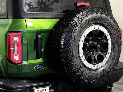 Used 2023 Ford Bronco Badlands w/ Sasquatch Package AWD/4WD image 16