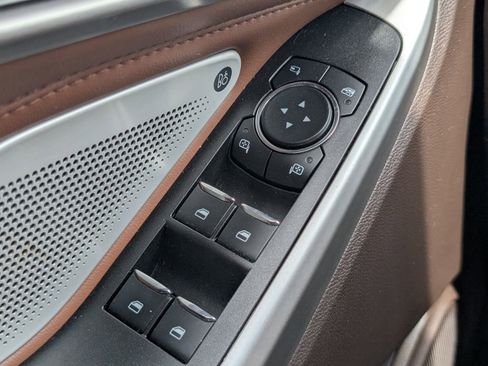 Used 2022 Ford Explorer King Ranch w/ Technology Package AWD/4WD image 20