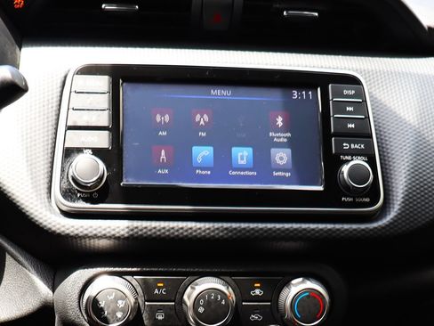 Used 2024 Nissan Kicks S FWD image 44