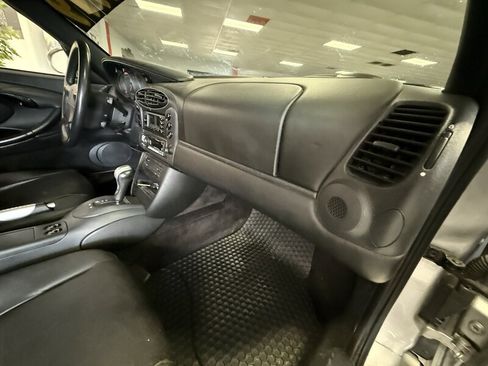 Used 1999 Porsche Boxster RWD image 25
