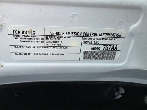 Used 2025 RAM 1500 Big Horn AWD/4WD image 25