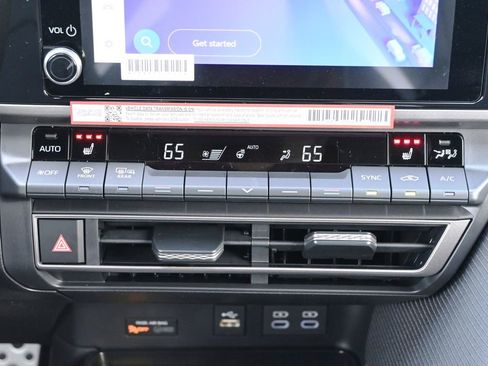 New 2026 Toyota Camry SE image 22