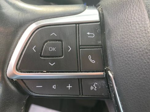 Used 2020 Toyota Highlander Limited image 29