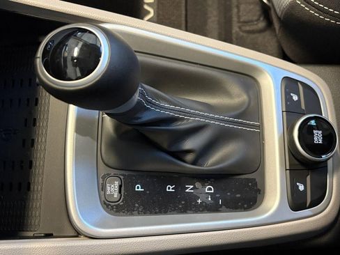 New 2026 Hyundai Venue SEL image 46