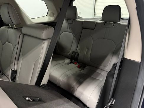 Used 2024 Honda Pilot Elite image 34