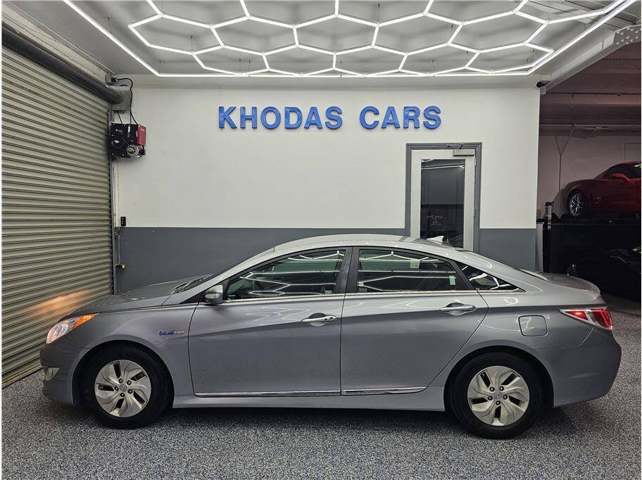 Used 2015 Hyundai Sonata Hybrid FWD image 1