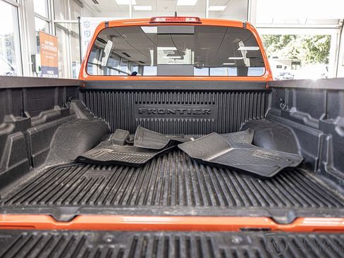 Used 2025 Nissan Frontier PRO-4X w/ Interior Protection Package AWD/4WD image 16