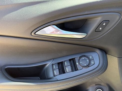 Used 2025 Buick Encore GX Sport Touring w/ Comfort Package FWD image 14